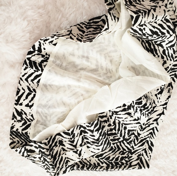 Gifted 😉Forever21 Mini Skirt - Picture 5 of 8